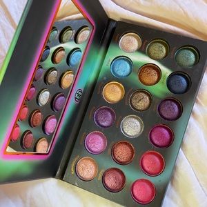 Aurora Lights Pallet